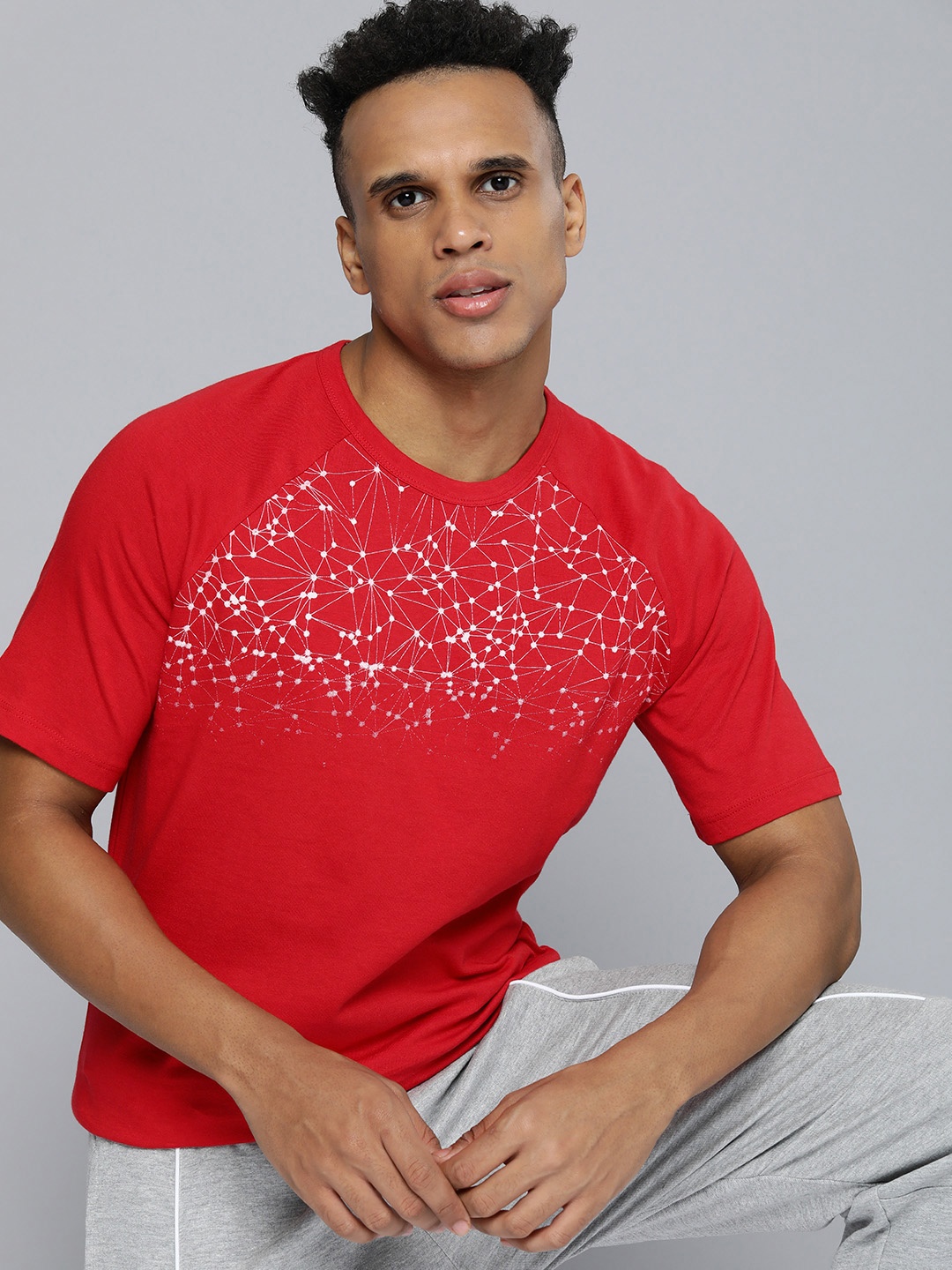 

HRX By Hrithik Roshan Lifestyle Men Red & White Bio-Wash Geometric Tshirts