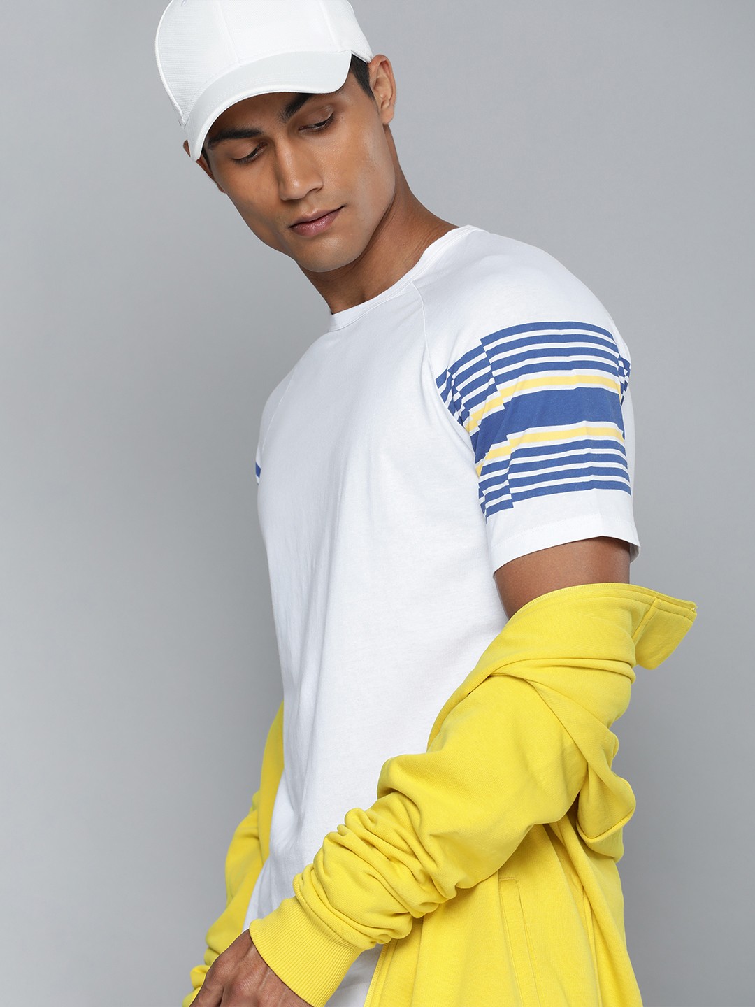 

HRX by Hrithik Roshan Men White Pure Cotton T-shirt