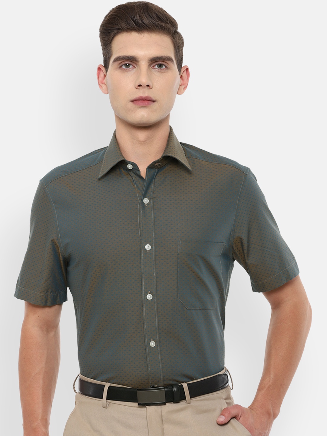 

Louis Philippe Men Olive Green Pure Cotton Formal Shirt