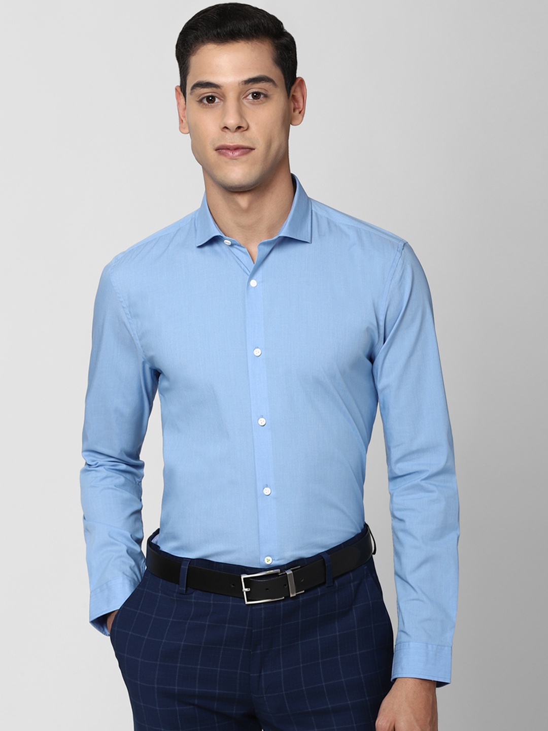 

Peter England Men Blue Slim Fit Formal Shirt