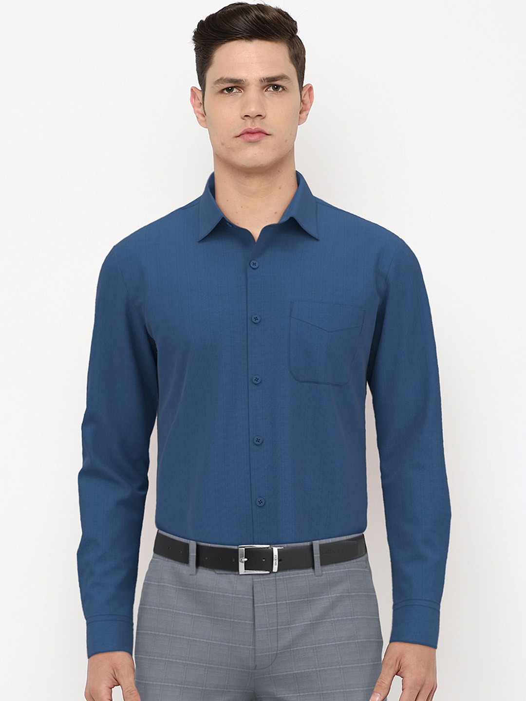 

Peter England Elite Men Blue Slim Fit Formal Pure Cotton Shirt
