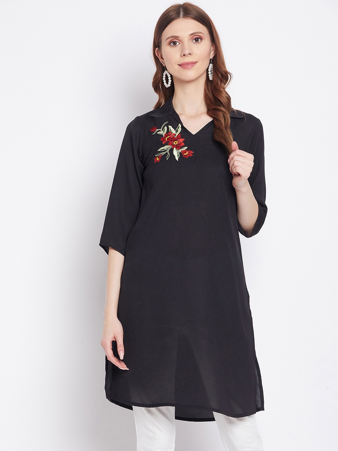 

Imfashini Women Black Floral Embroidered Kurta