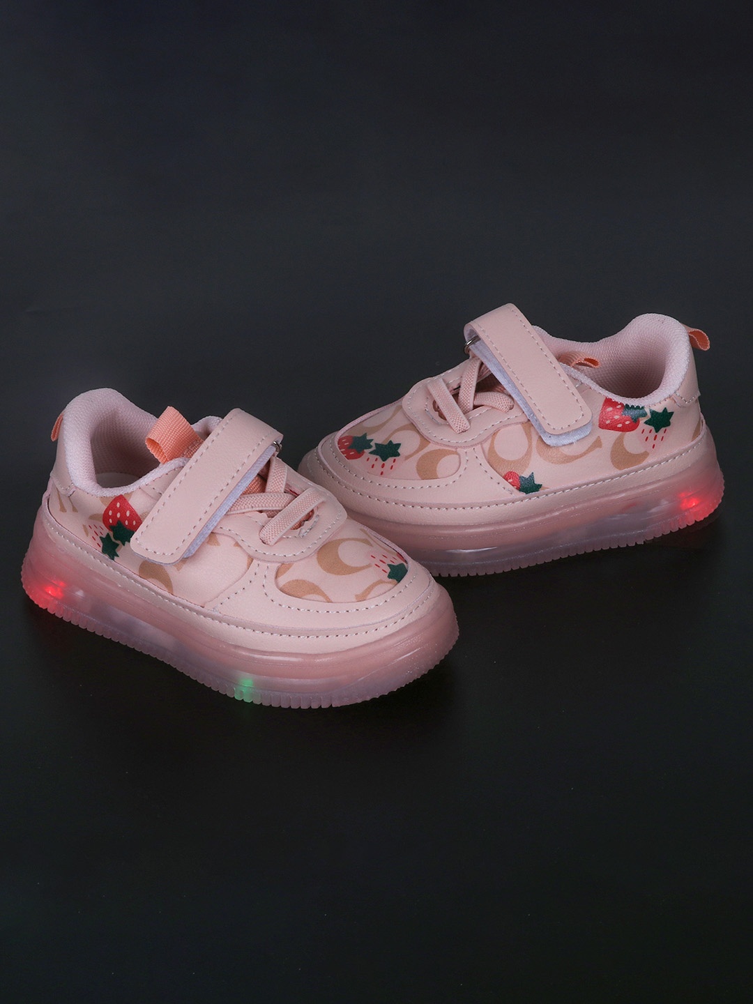

FEETWELL SHOES Unisex Kids Pink Printed Sneakers