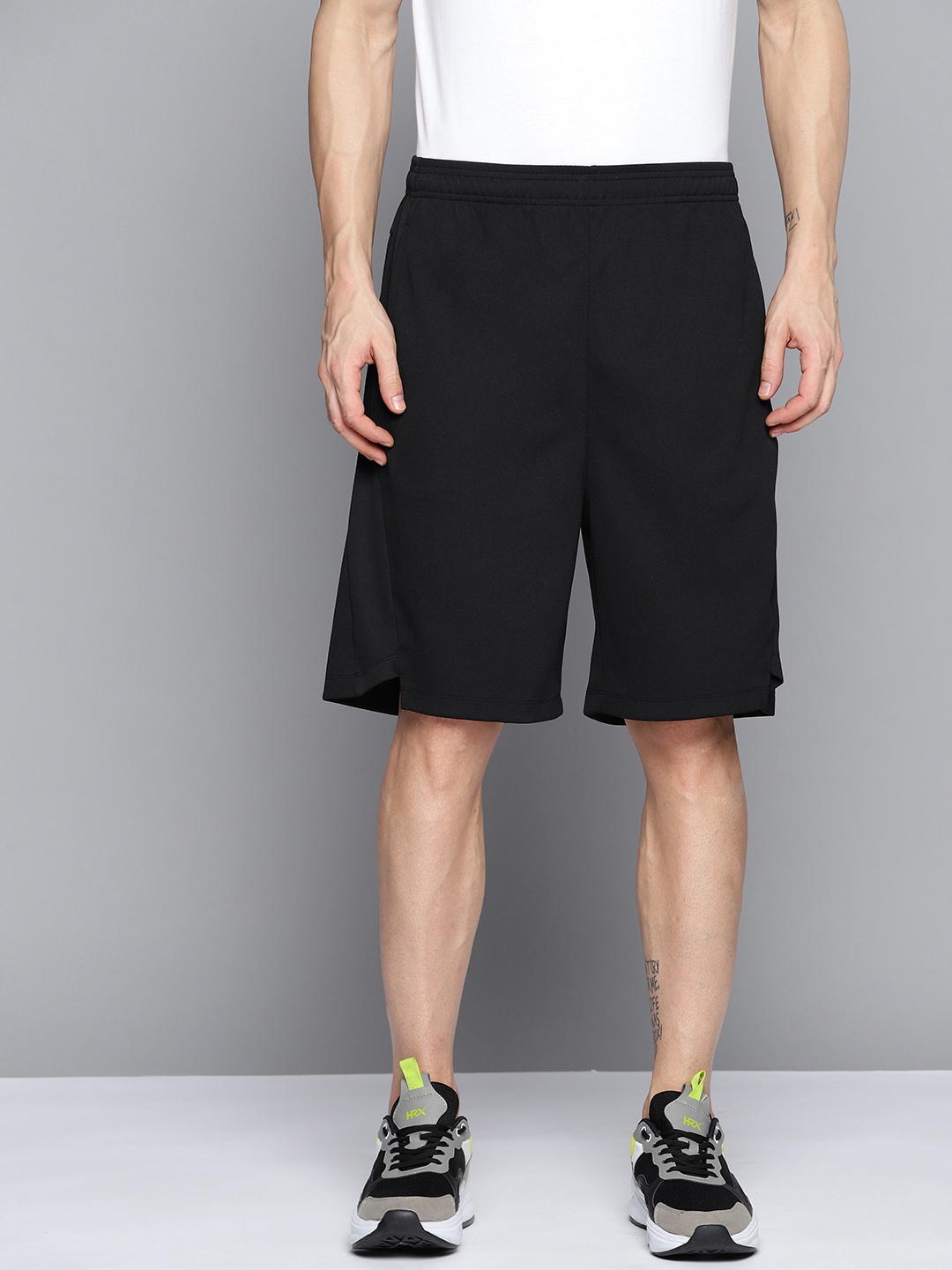 

HRX By Hrithik Roshan Basketball Men Jet Black Solid Shorts