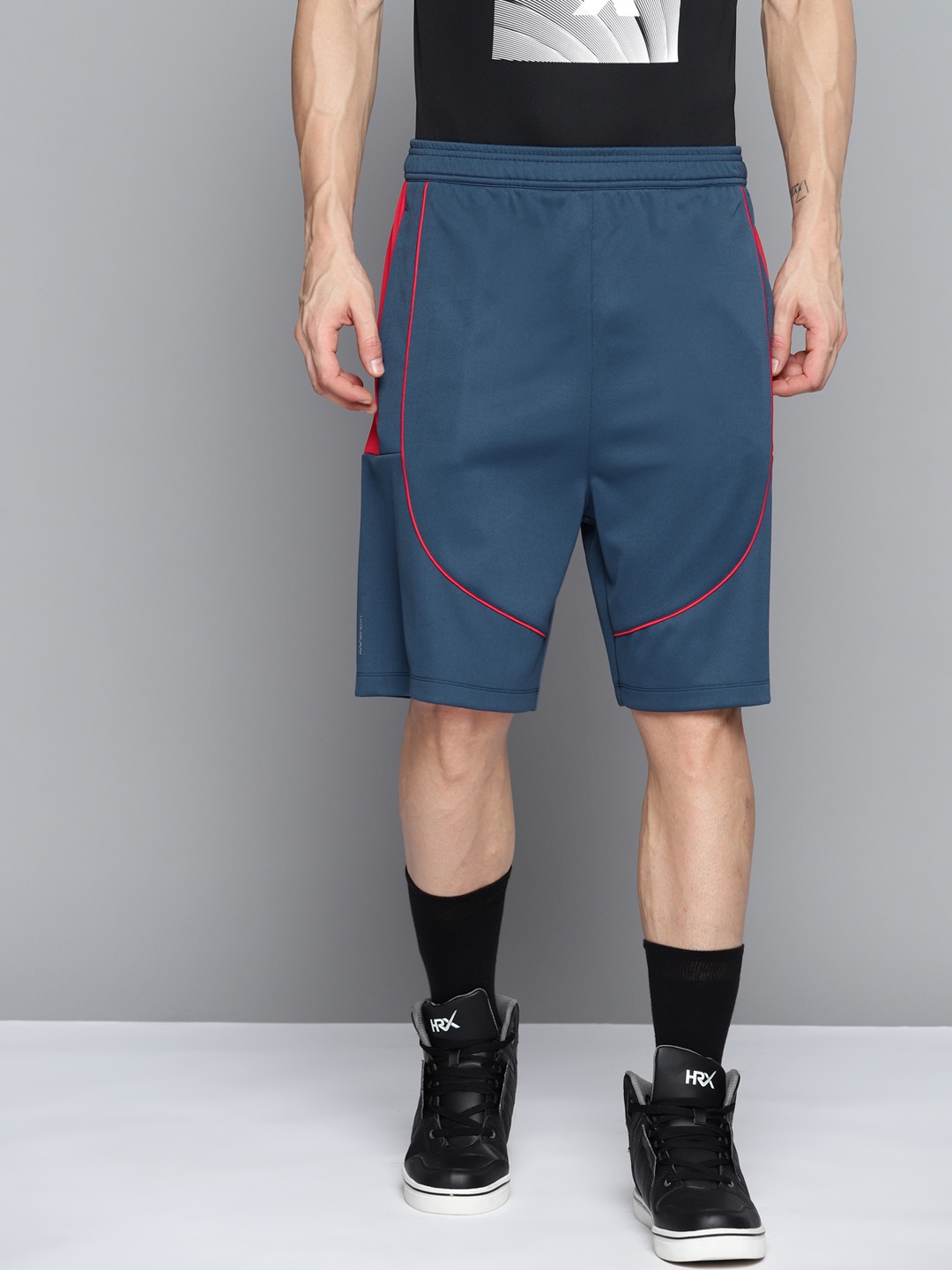 

HRX By Hrithik Roshan Basketball Men Moonlit Ocean Solid Shorts, Navy blue