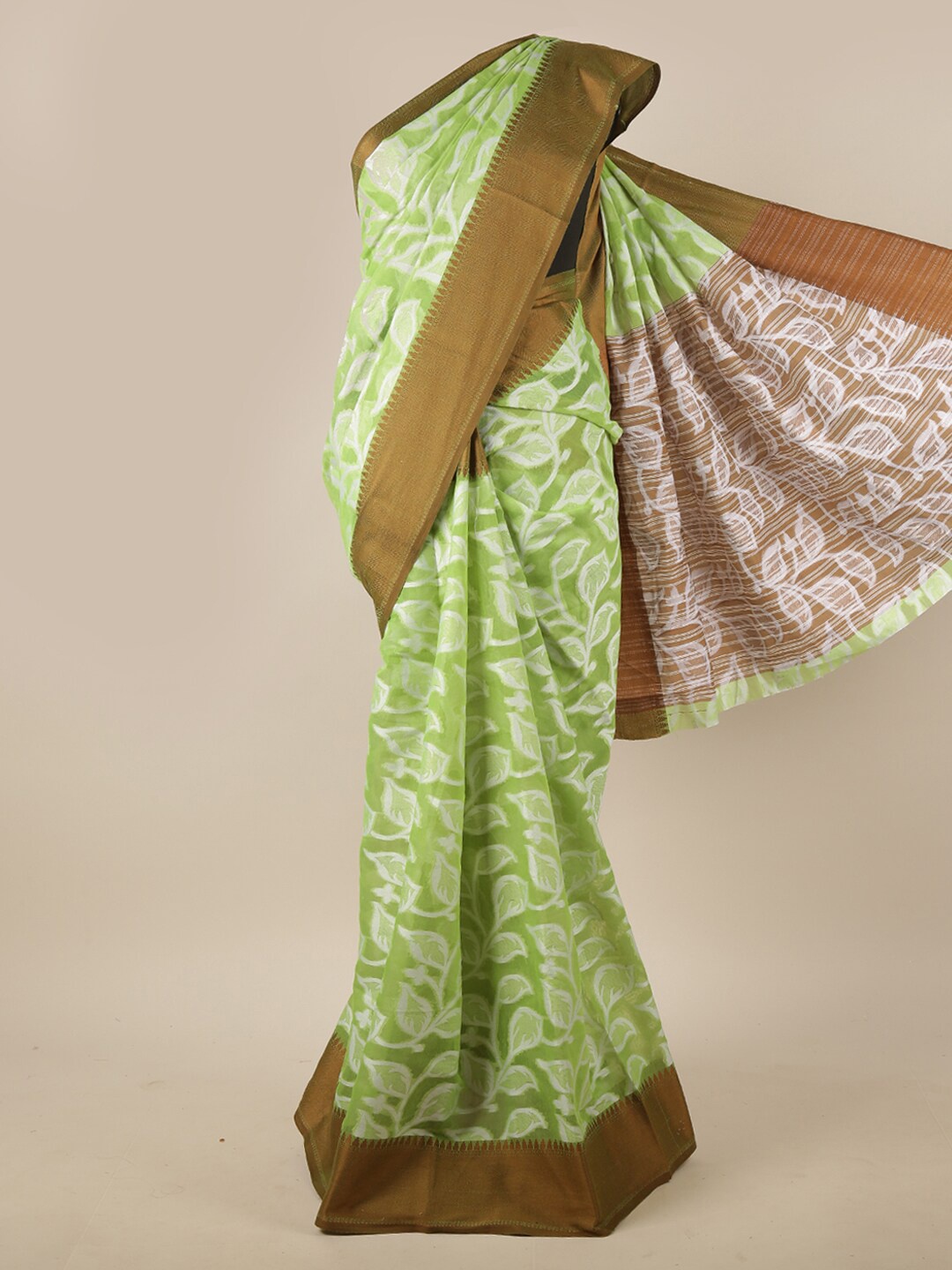 

Pothys Green Woven Design Jute Silk Saree