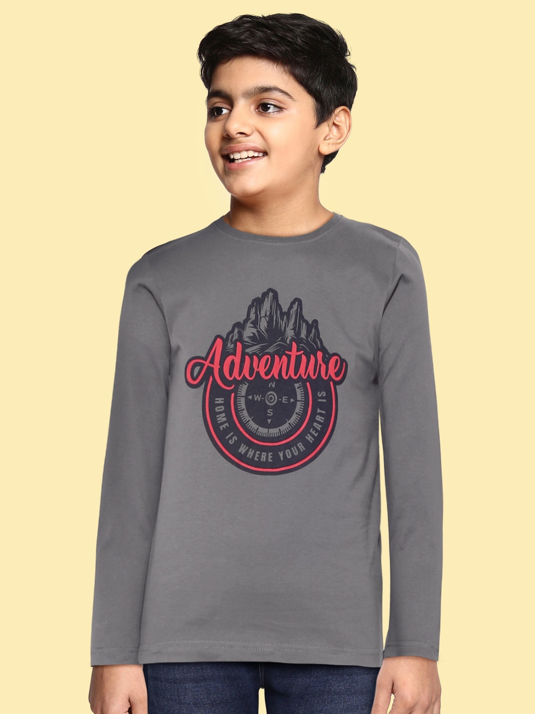 

Gini and Jony Boys Grey & Black Pure Cotton Graphic Print T-shirt