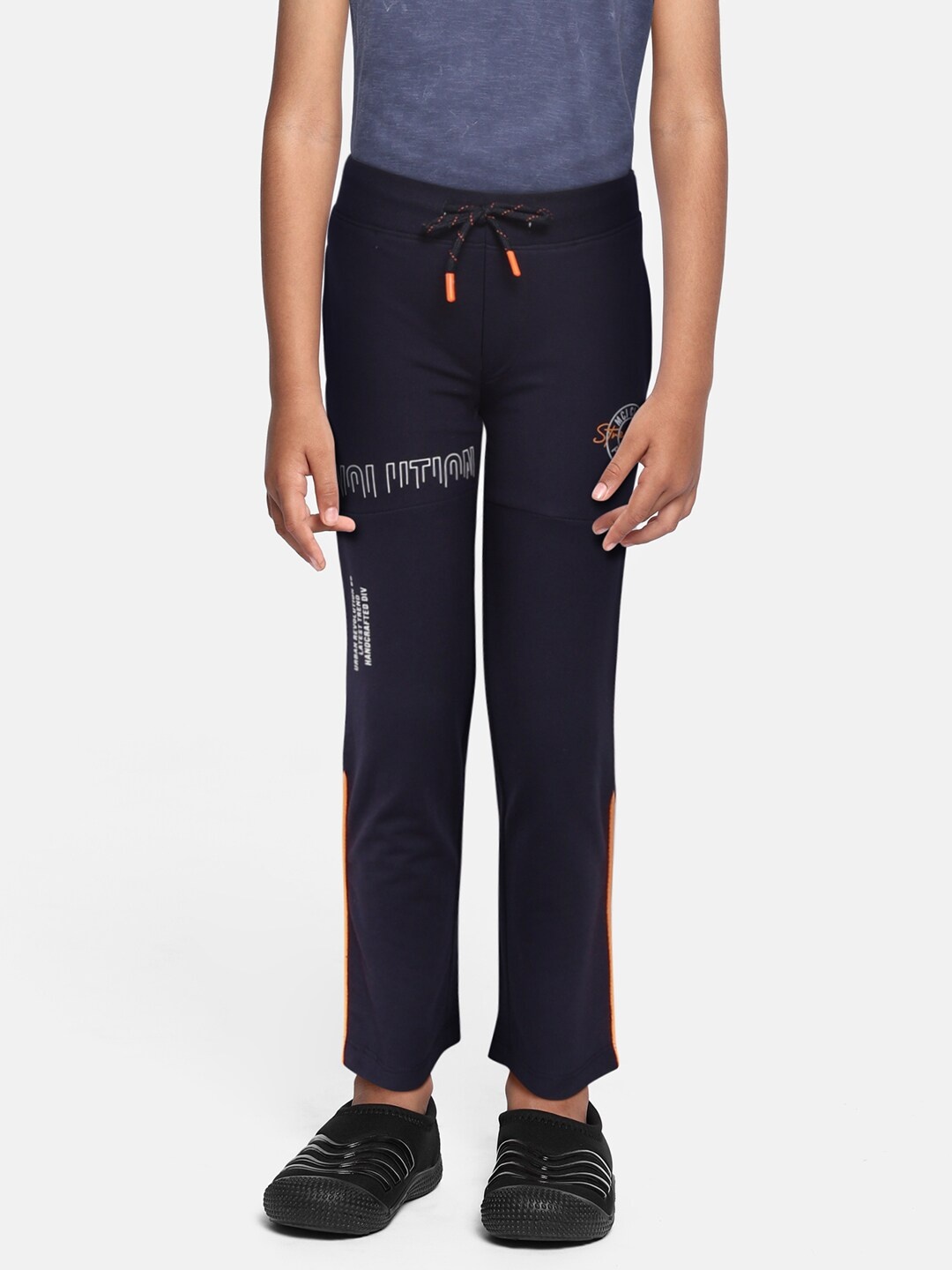 

Monte Carlo Boys Navy Blue Solid Track Pants
