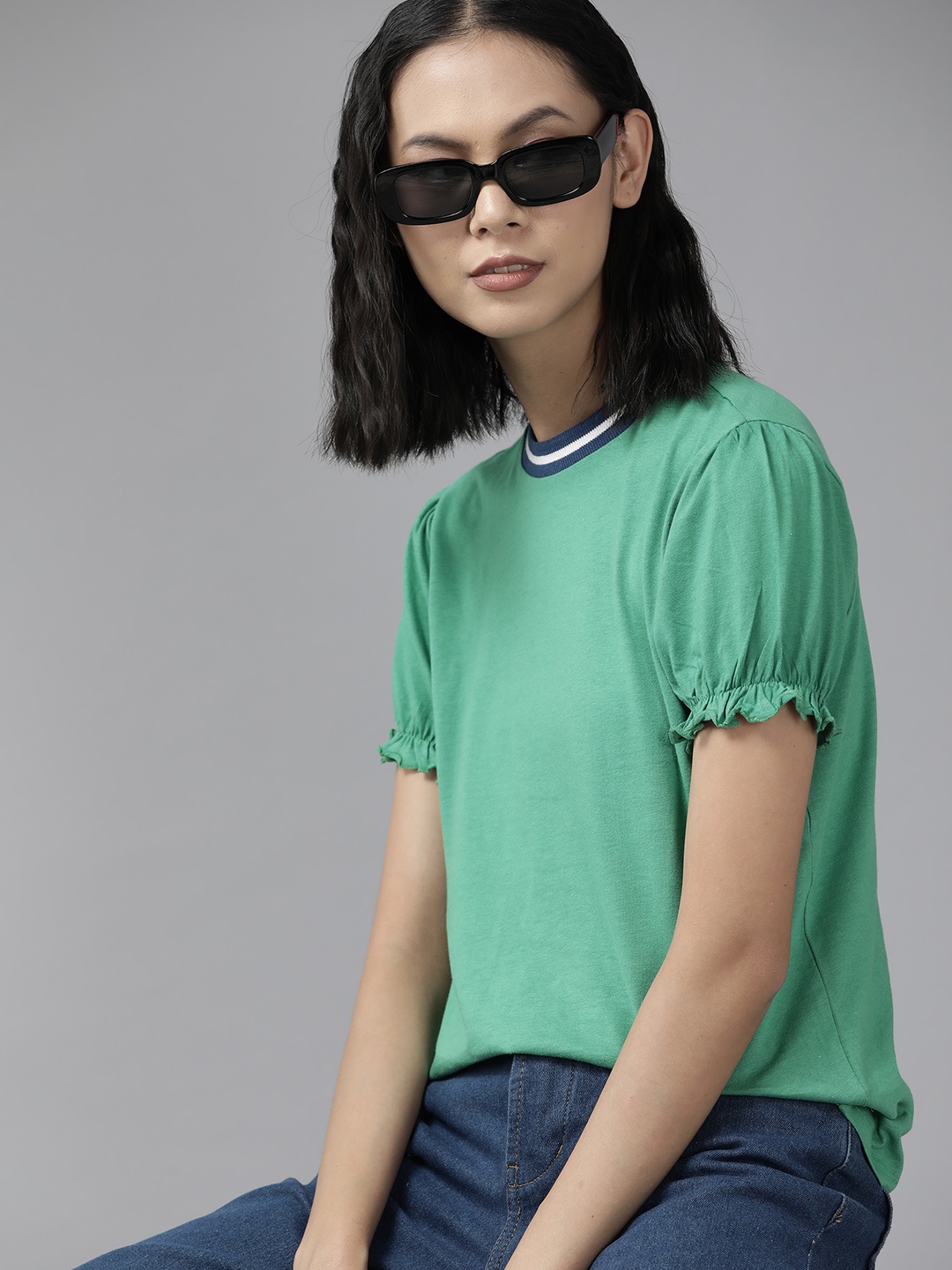 

The Roadster Lifestyle Co. Women Green Solid Pure Cotton Puff Sleeves Top