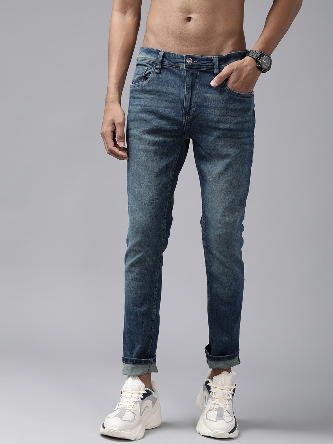 

Roadster The Lifestyle Co. Men Skinny Fit Light Fade Stretchable Jeans, Navy blue