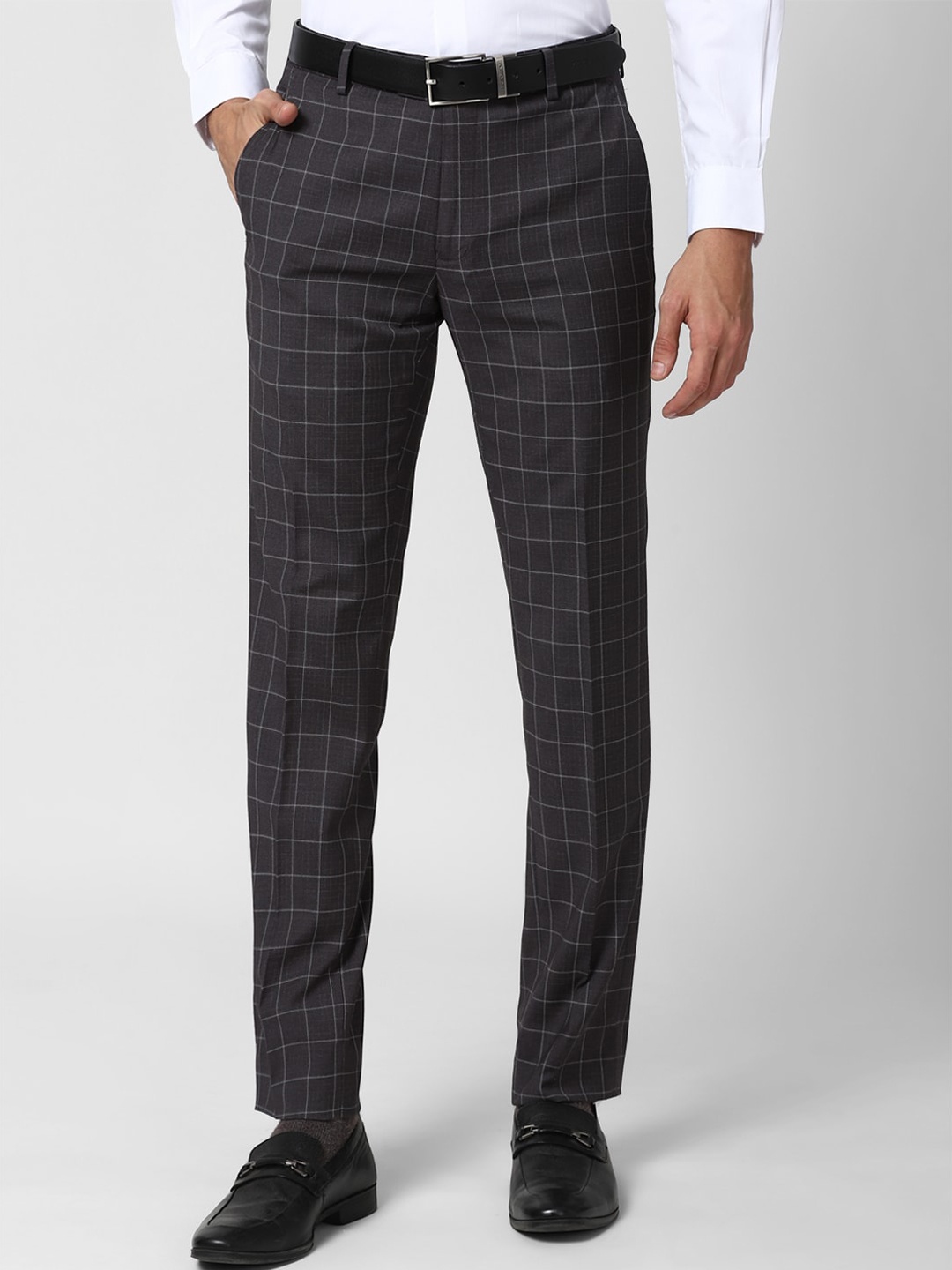 

Peter England Elite Men Grey Checked Slim Fit Trousers