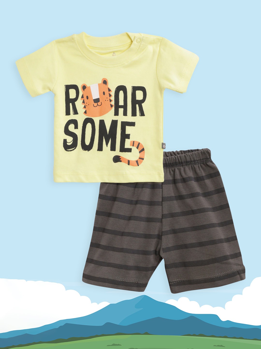 

TINYO Infant Boys Yellow & Charcoal Grey Pure Cotton Printed T-shirt with Shorts