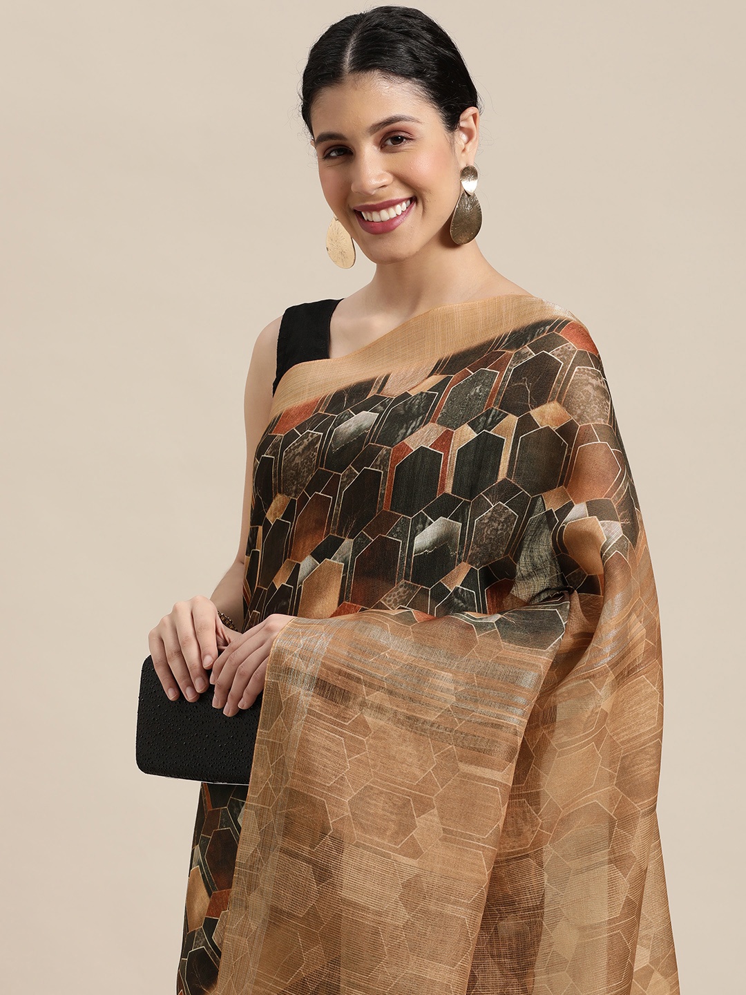 

VASTRANAND Brown Zari Linen Blend Block Print Saree