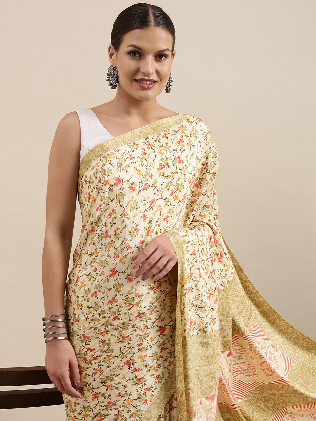 

Mitera Beige & Red Floral Print Saree