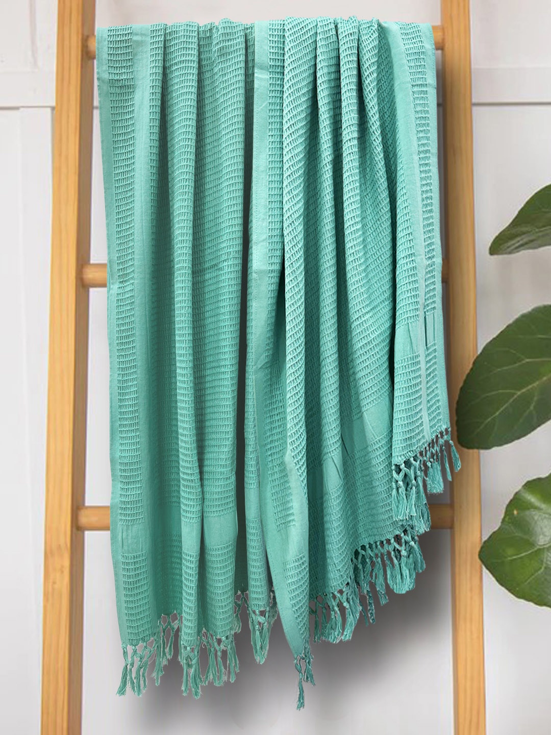 

BIANCA Set of 2 Sea Green Self Design Organic Cotton 300 GSM Bath Towel