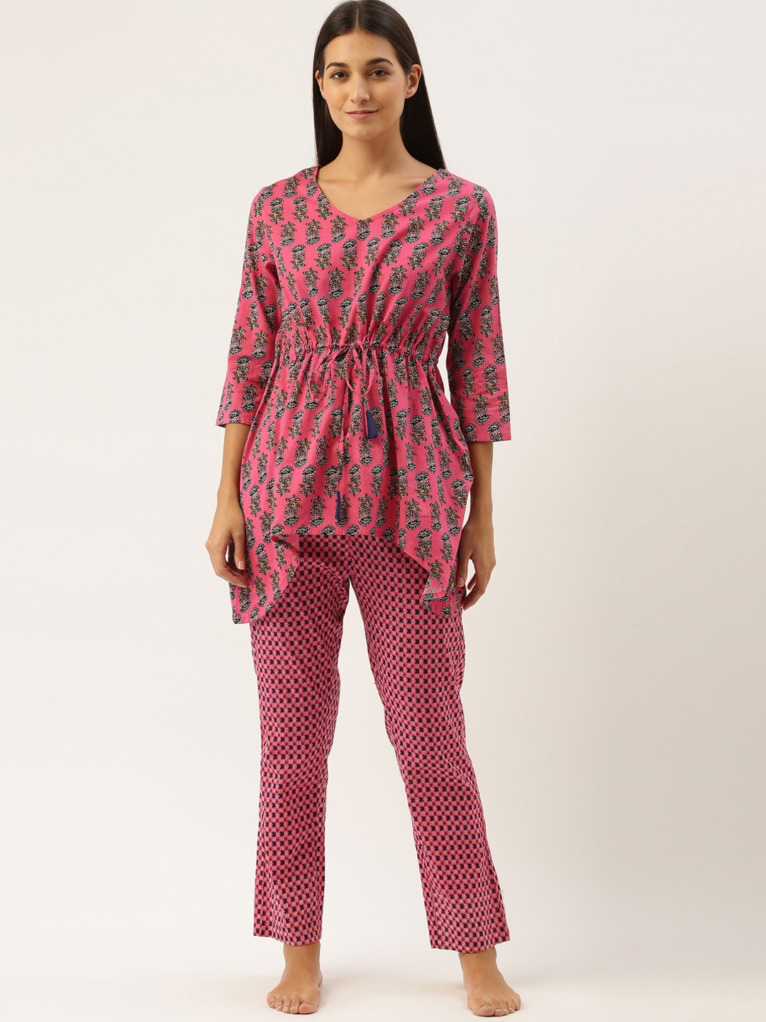 

Bannos Swagger Women Pink & Black Printed Night Suit