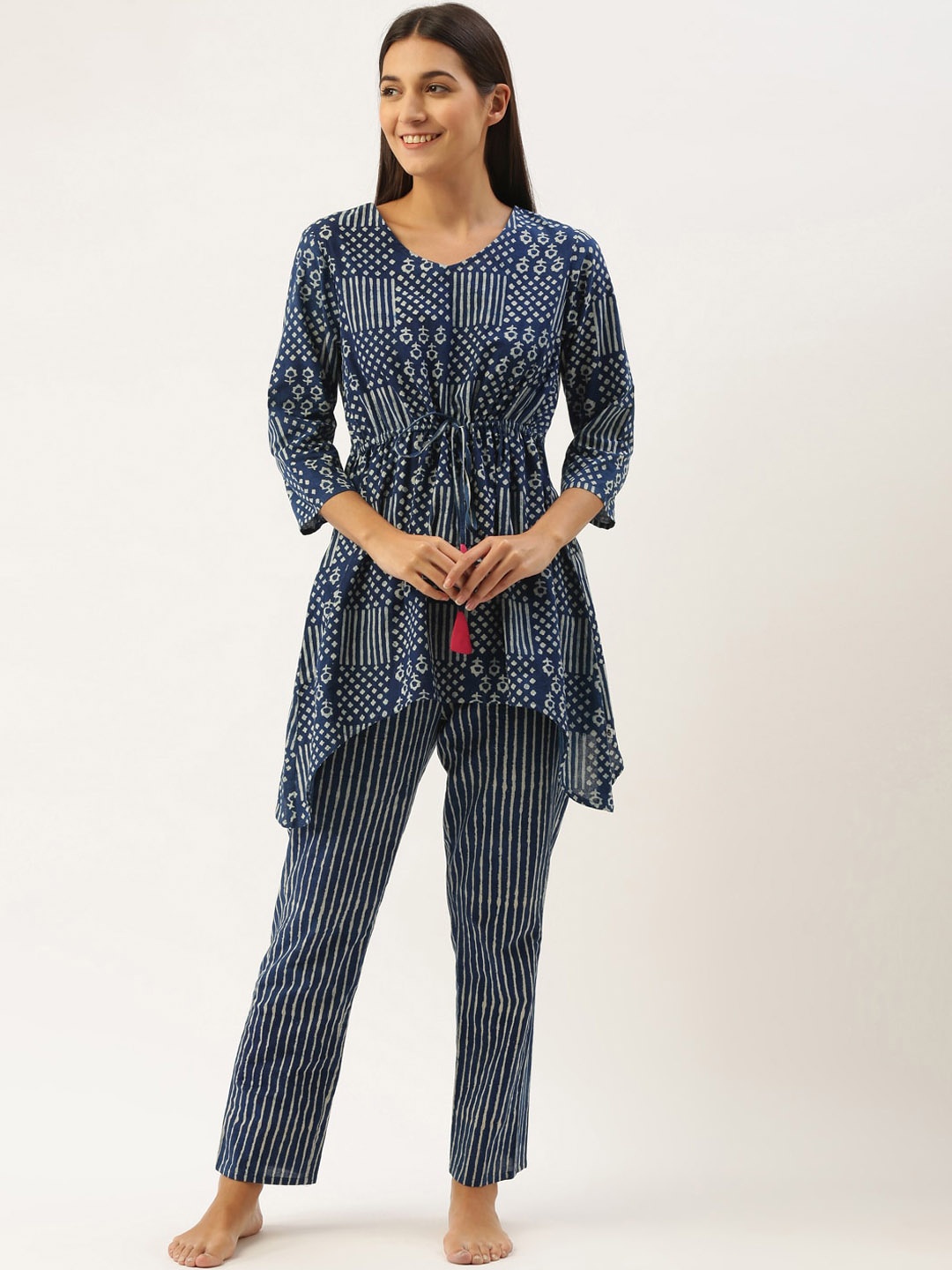 

Bannos Swagger Women Blue & White Printed Night suit