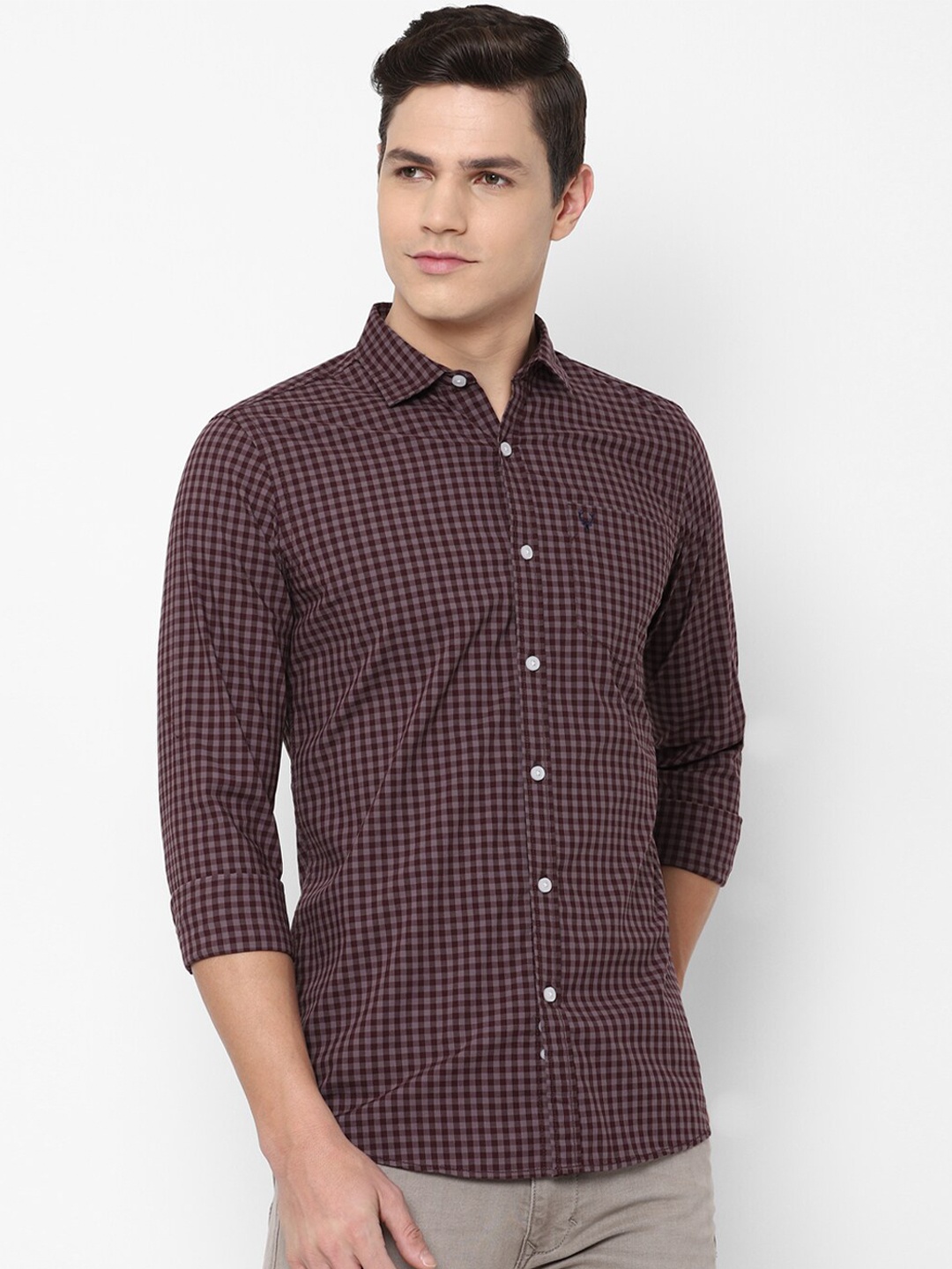 

Allen Solly Sport Men Burgundy Gingham Checked Casual Shirt