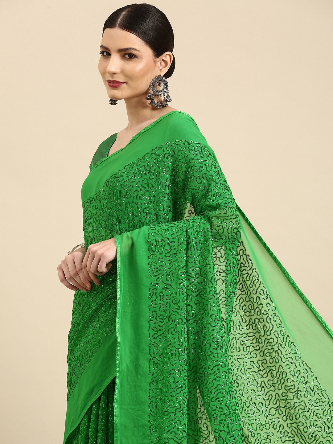 

Anouk Green Embellished Sequinned Pure Georgette Celebrity Saree