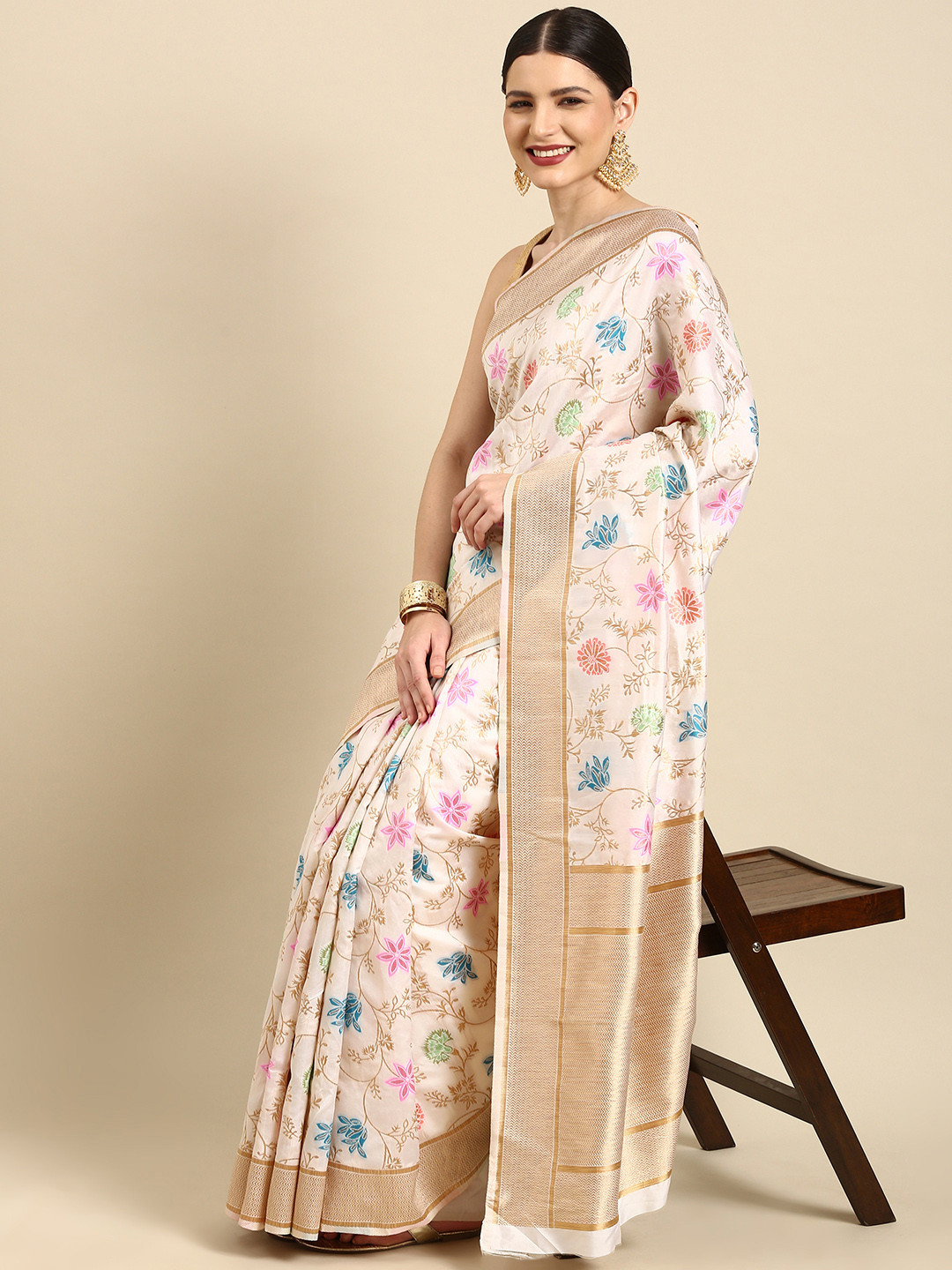 

Anouk Off White & Gold Ethnic Motifs Zari Silk Blend Celebrity Banarasi Saree