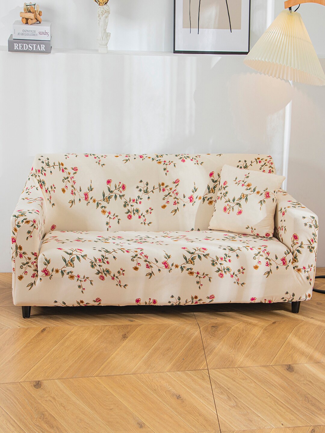 

HOUSE OF QUIRK Beige Floral Printed 4-Seater Stretchable Non-Slip Sofa Slipcover