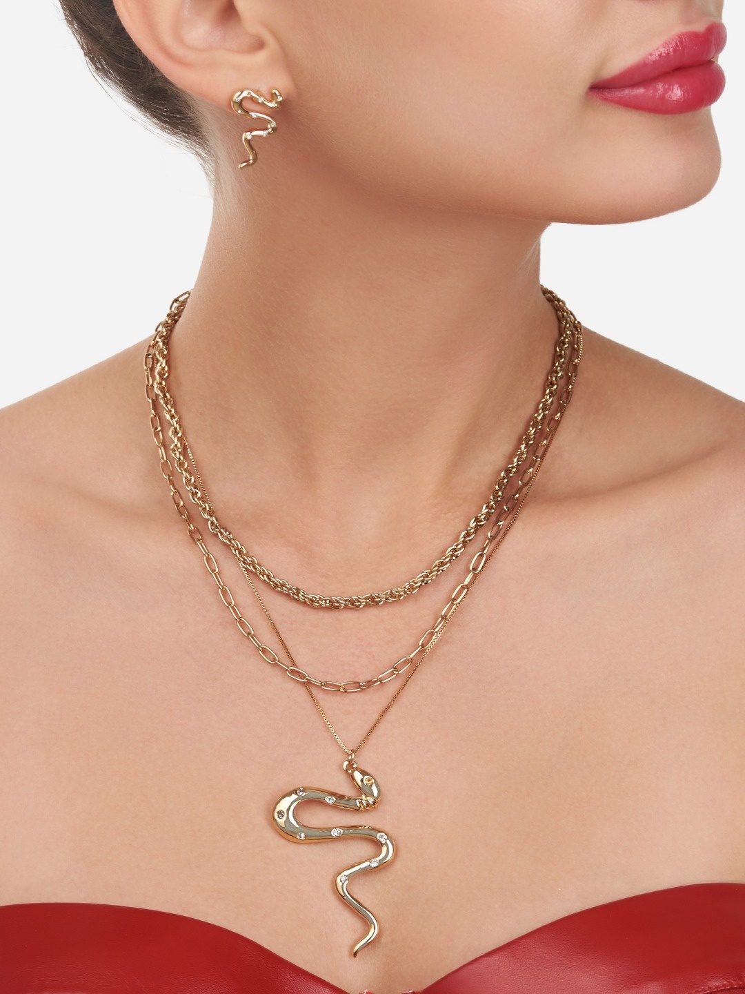 

AMI Gold-Toned Gold-Plated Layered Jewellery Set