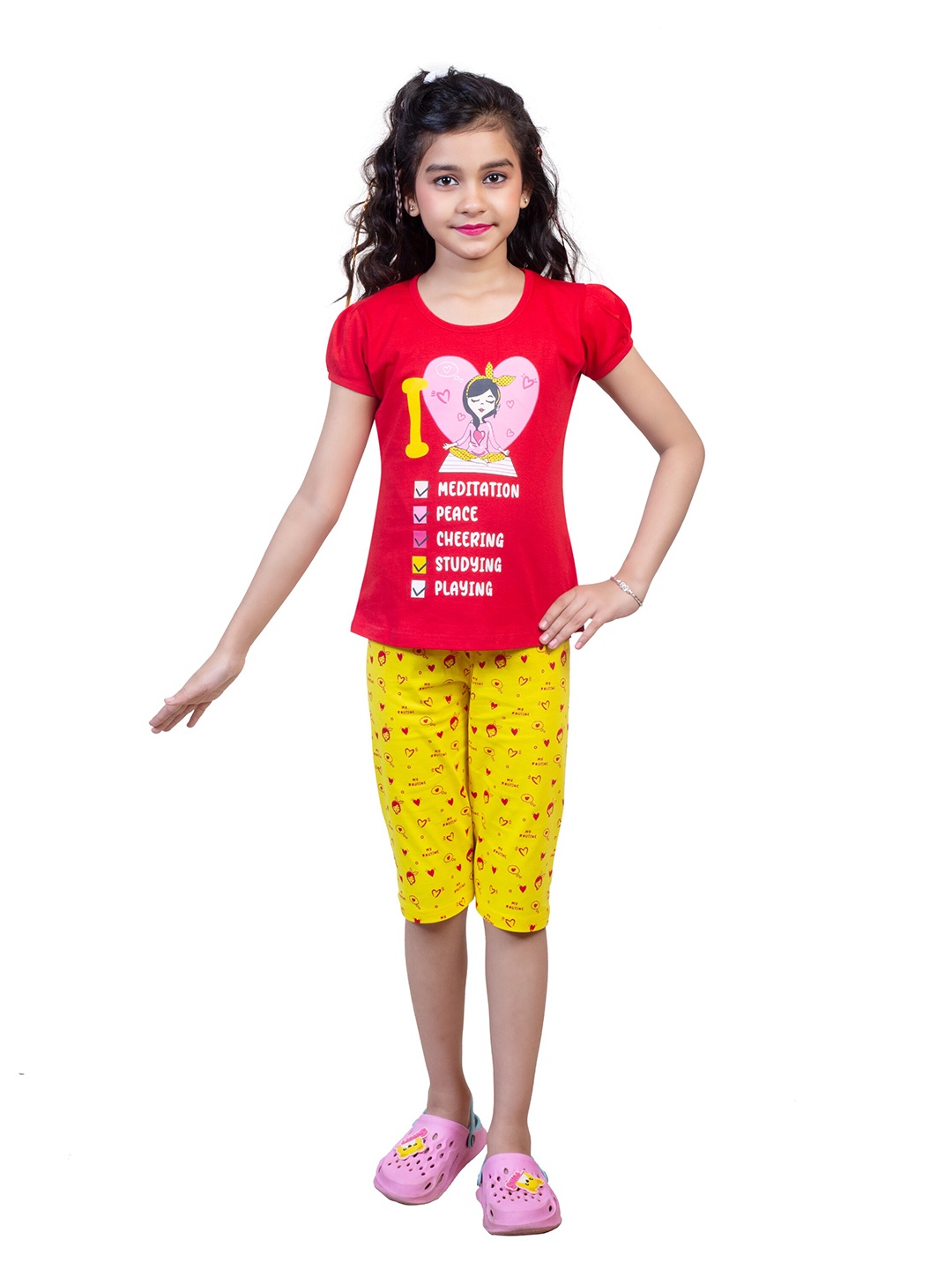 

Nottie Planet Girls Red & Yellow Printed Night Suit