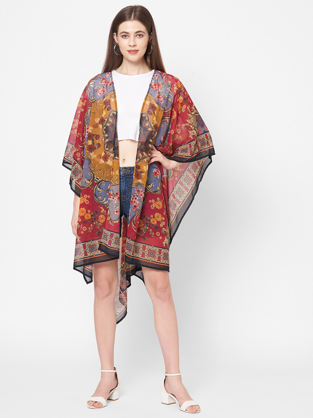 

Cloth Haus India Women Pink & Blue Floral Printed Shrug