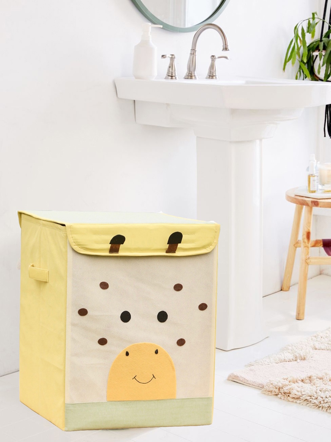 

Kids Clan Unisex Kids Cream Giraffe Print Storage Cum Laundry Box With Removable Lid