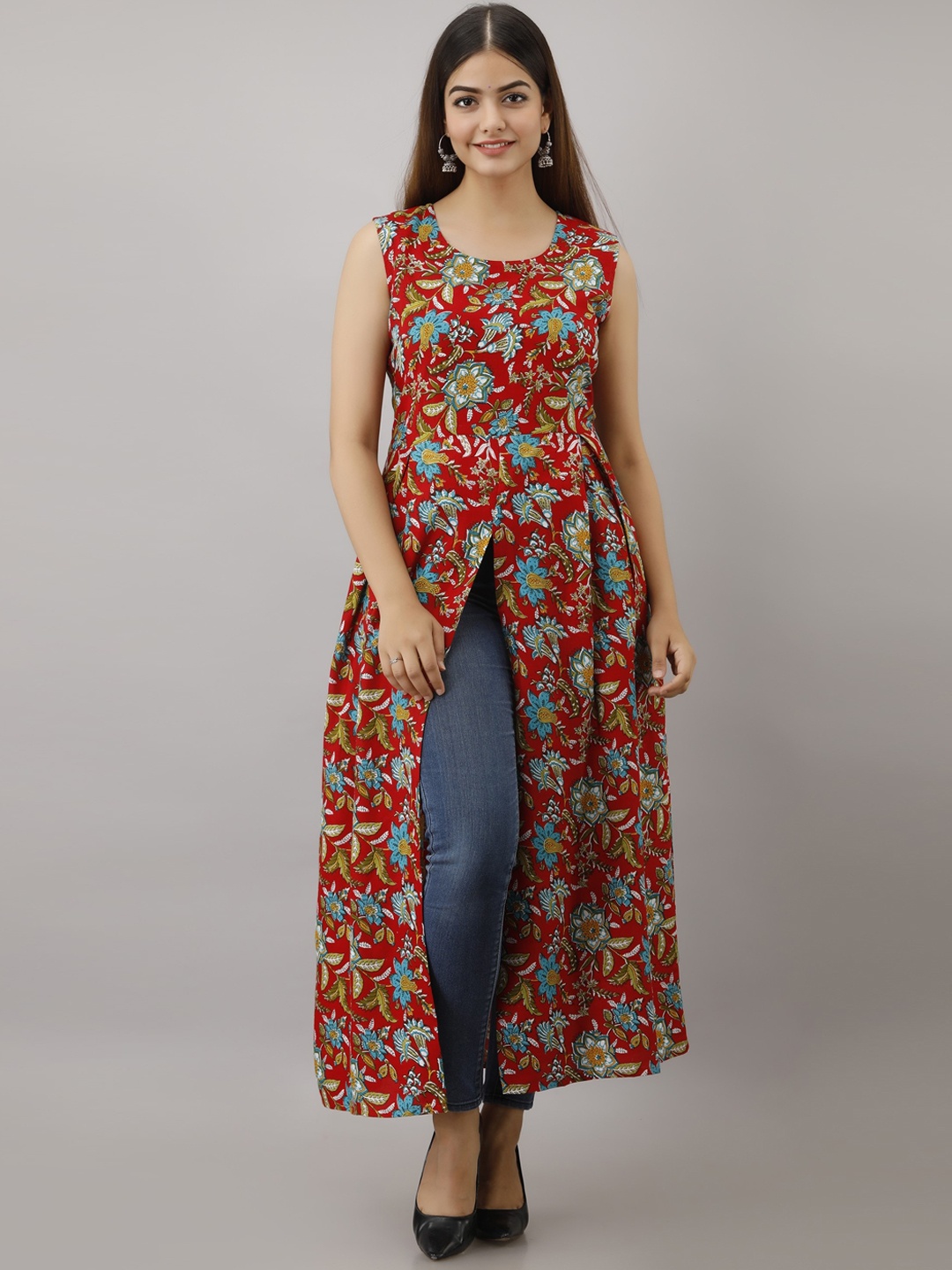 

KALINI Women Red & Green Floral Printed Thread Work Kurta