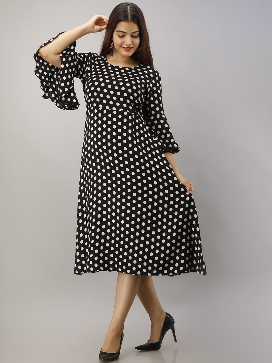

KALINI Women Black Ethnic Motifs Flared Sleeves Thread Work Kurta