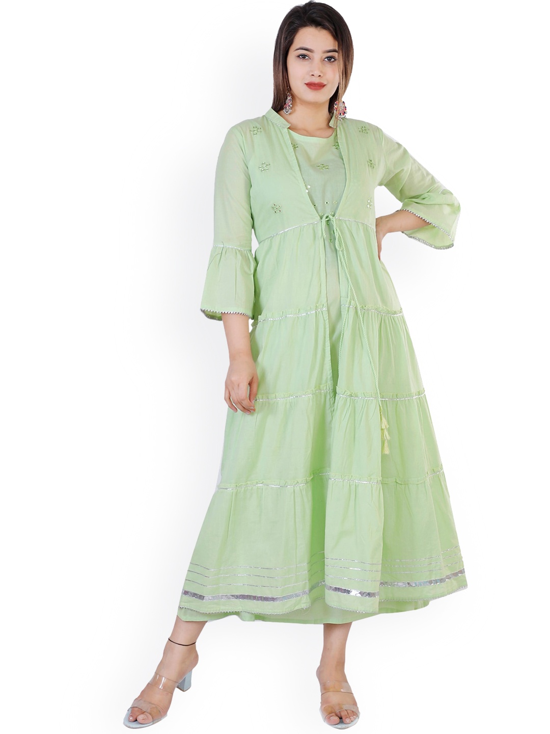 

KALINI Women Green Keyhole Neck Flared Sleeves Thread Work Anarkali Kurta