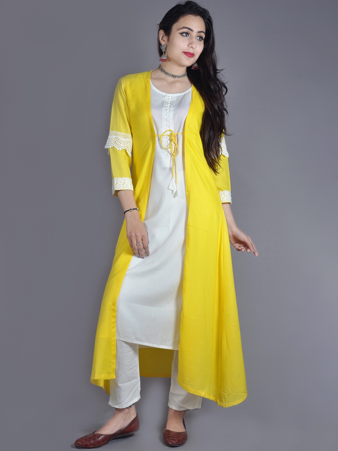 

KALINI Women White & Yellow Geometric Kurta