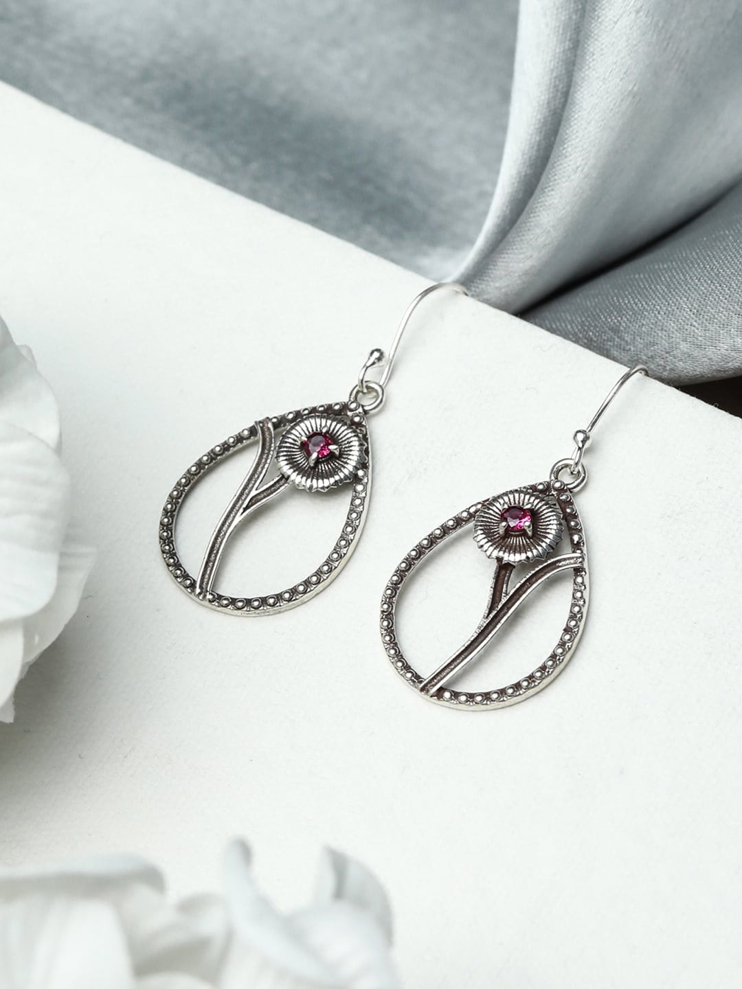 

SHEER by Priyaasi Silver-Toned 92.5 Sterling Silver Floral Hoop Earrings