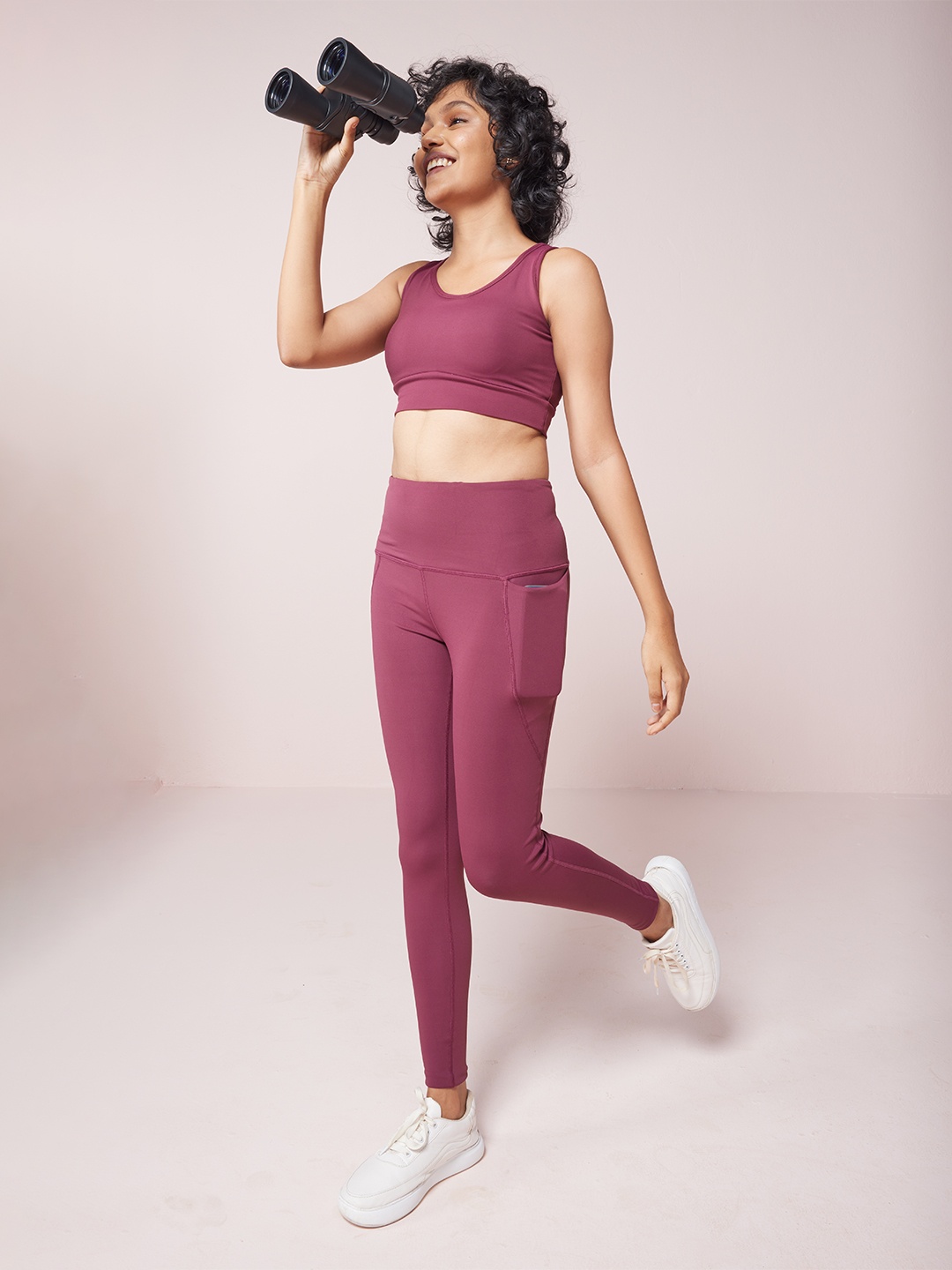 

Blissclub Women Burgundy Wide Strapped Sports Bra with Removable Pads