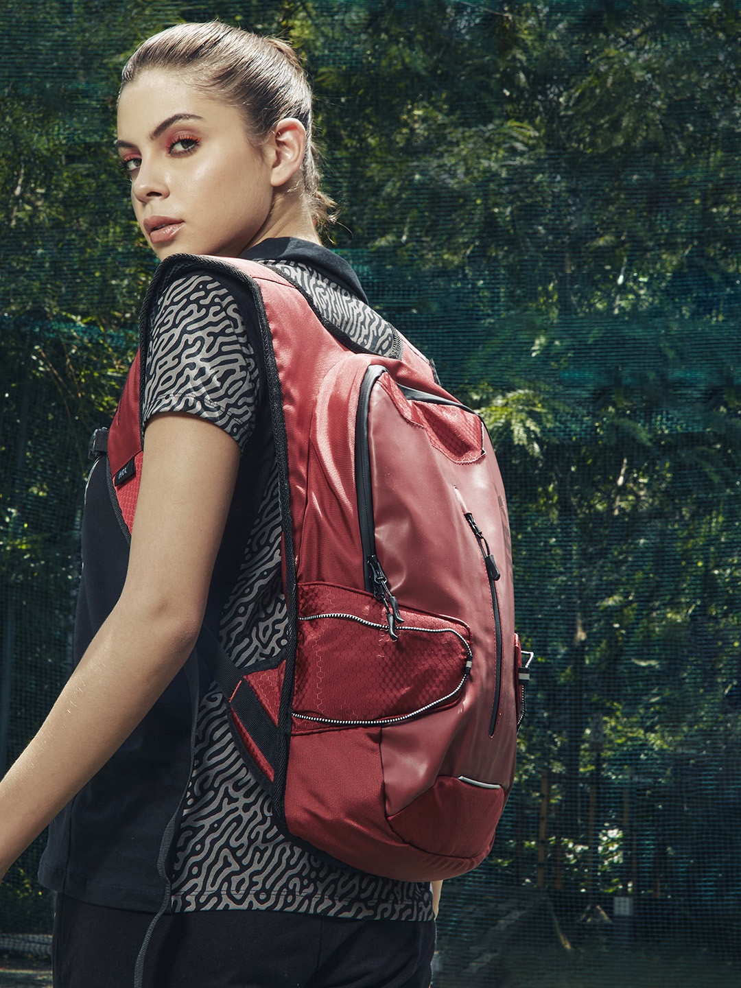 

HRX by Hrithik Roshan Unisex Burgundy Brand Logo Print Backpack 14.2 L