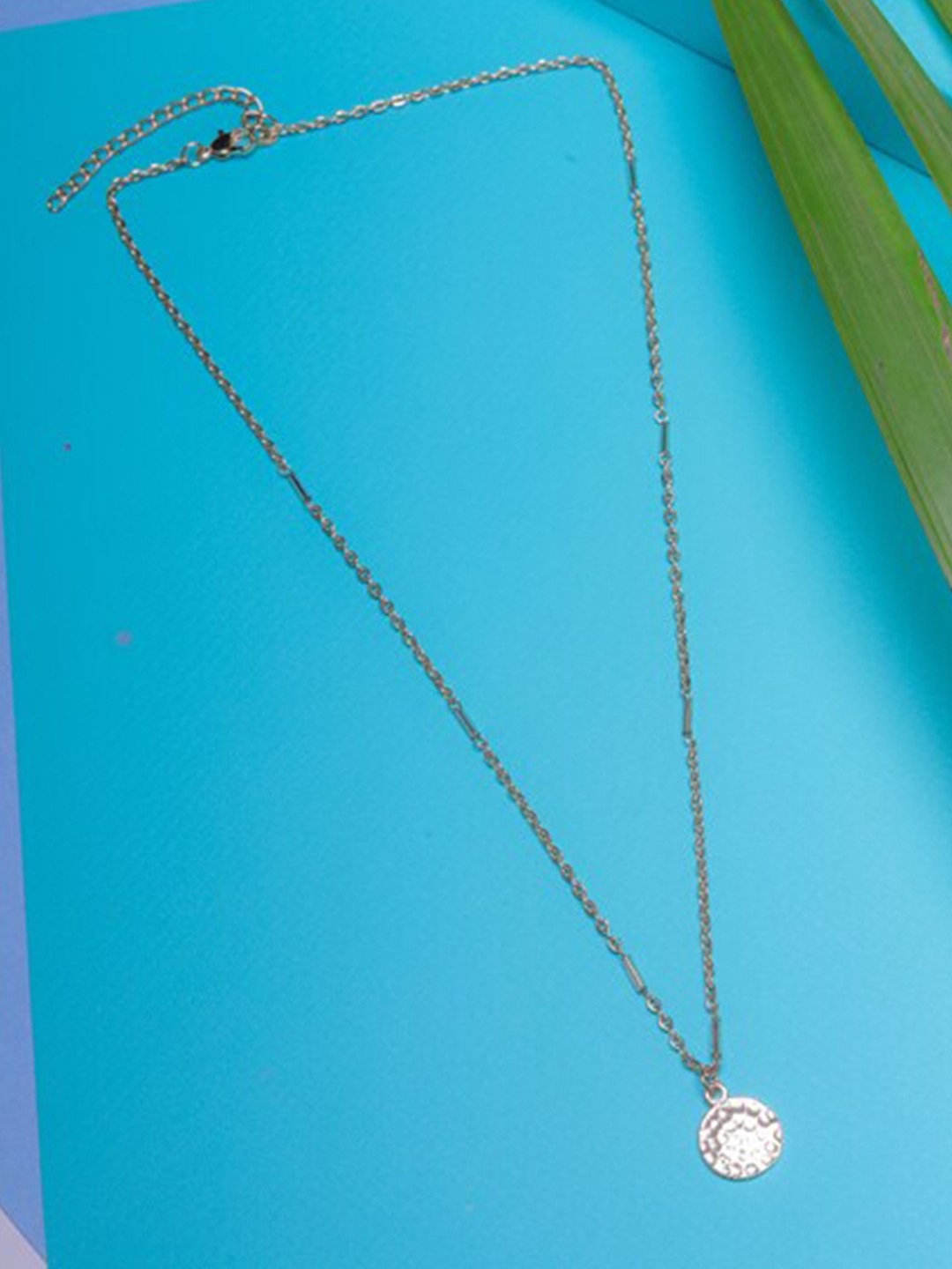 

DIVA WALK Rose Gold Brass Rose Gold-Plated Handcrafted Necklace