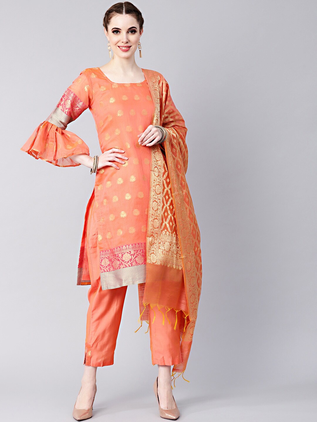 

Chhabra 555 Women Peach-Coloured & Gold-Toned Ethnic Motifs Kurta with Trousers & Dupatta