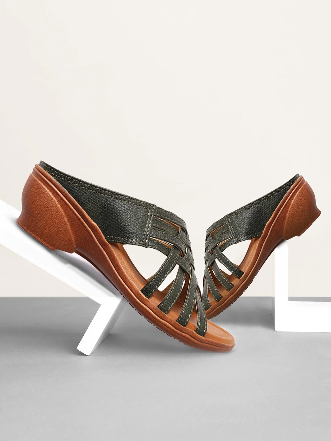 

EVERLY Women Olive Green Wedge Heels