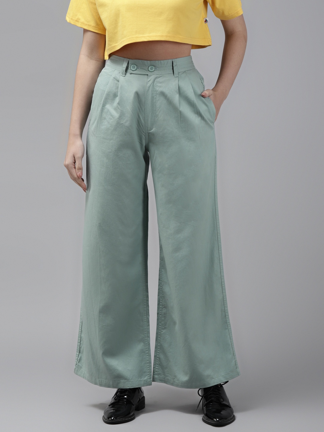 

The Dry State Women Green Solid High-Rise Pleated Trousers