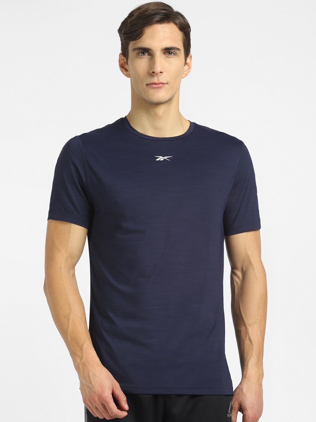 

Reebok Men Blue Brand Logo Slim Fit Training or Gym T-shirt