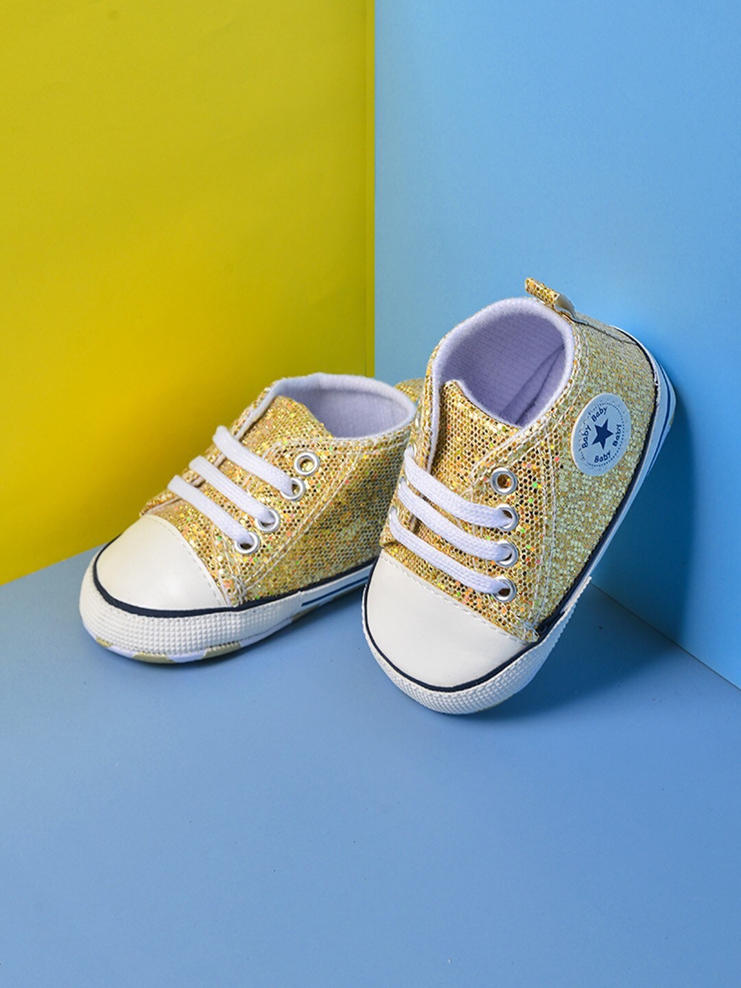 

POPLINS Infant Kids Yellow & White Printed Cotton Booties