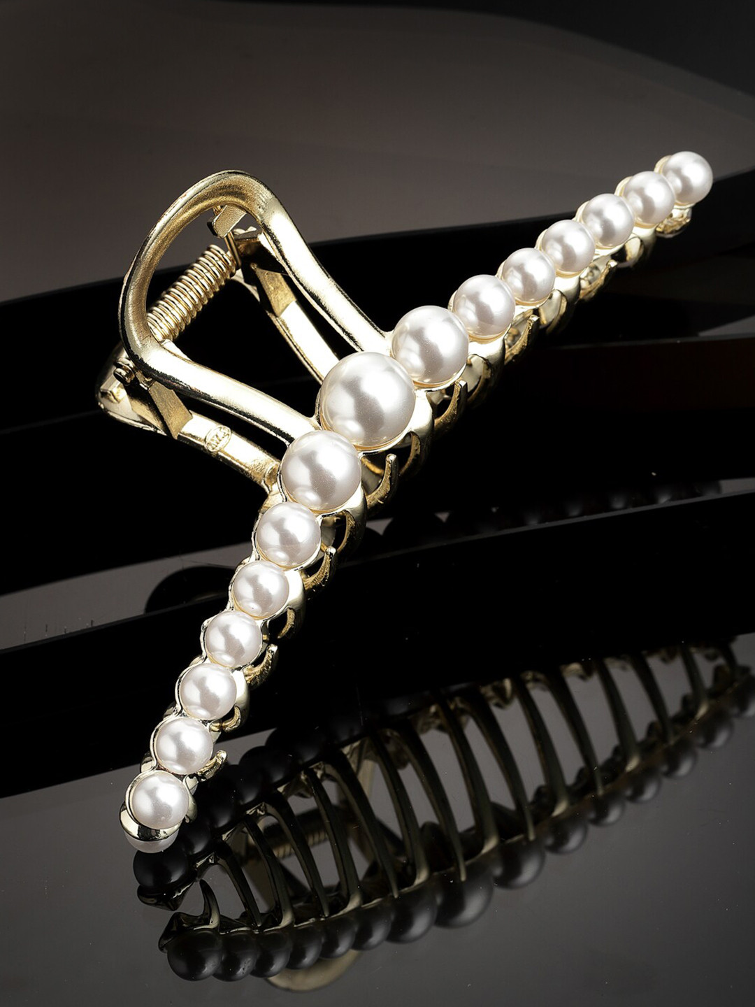 

PANASH Women White Gold-Plated Beaded Claw Clip
