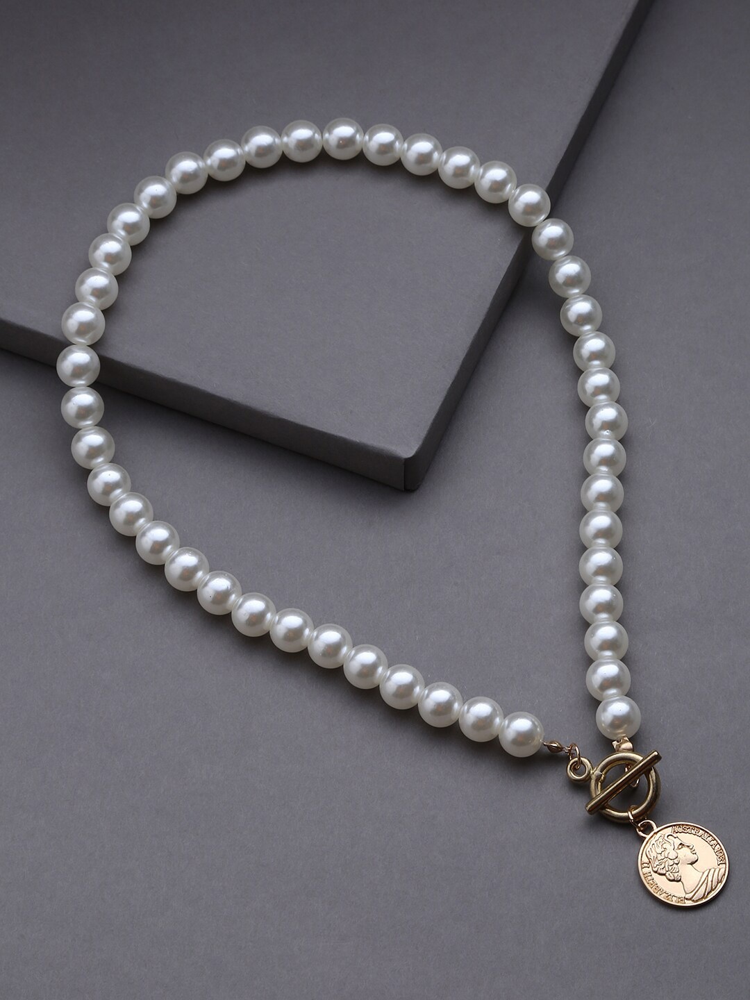 

SOHI Gold-Plated Pendant & Pearl Designer Necklace