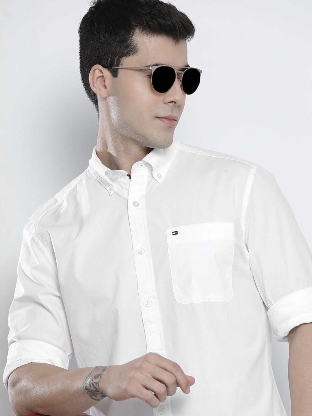 

Tommy Hilfiger Men White Button-Down Collar Casual Shirt