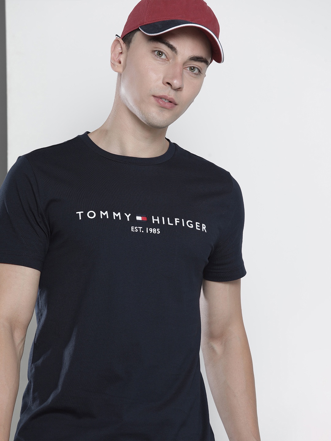 

Tommy Hilfiger Men Navy Blue Brand Logo Printed Organic Casual T-shirt