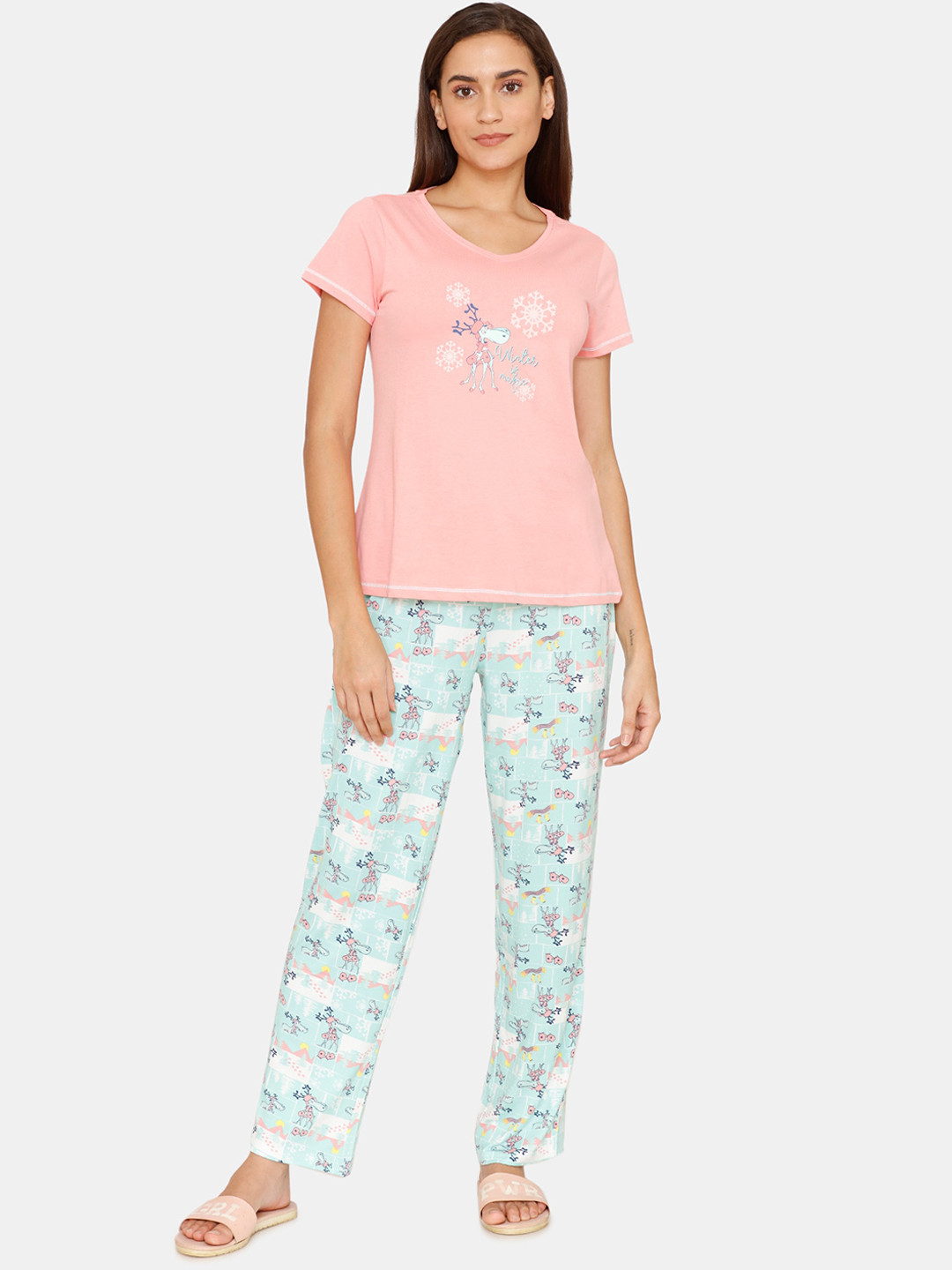 

Zivame Women Green & Pink Printed Night suit