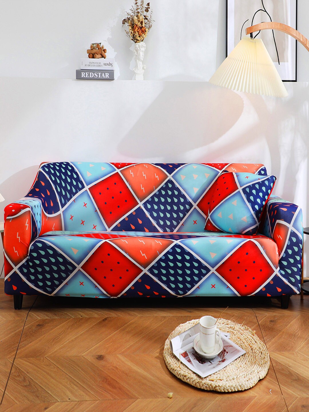 

HOUSE OF QUIRK Navy Blue & Red Printed 2-Seater Stretchable Non-Slip Sofa Cover
