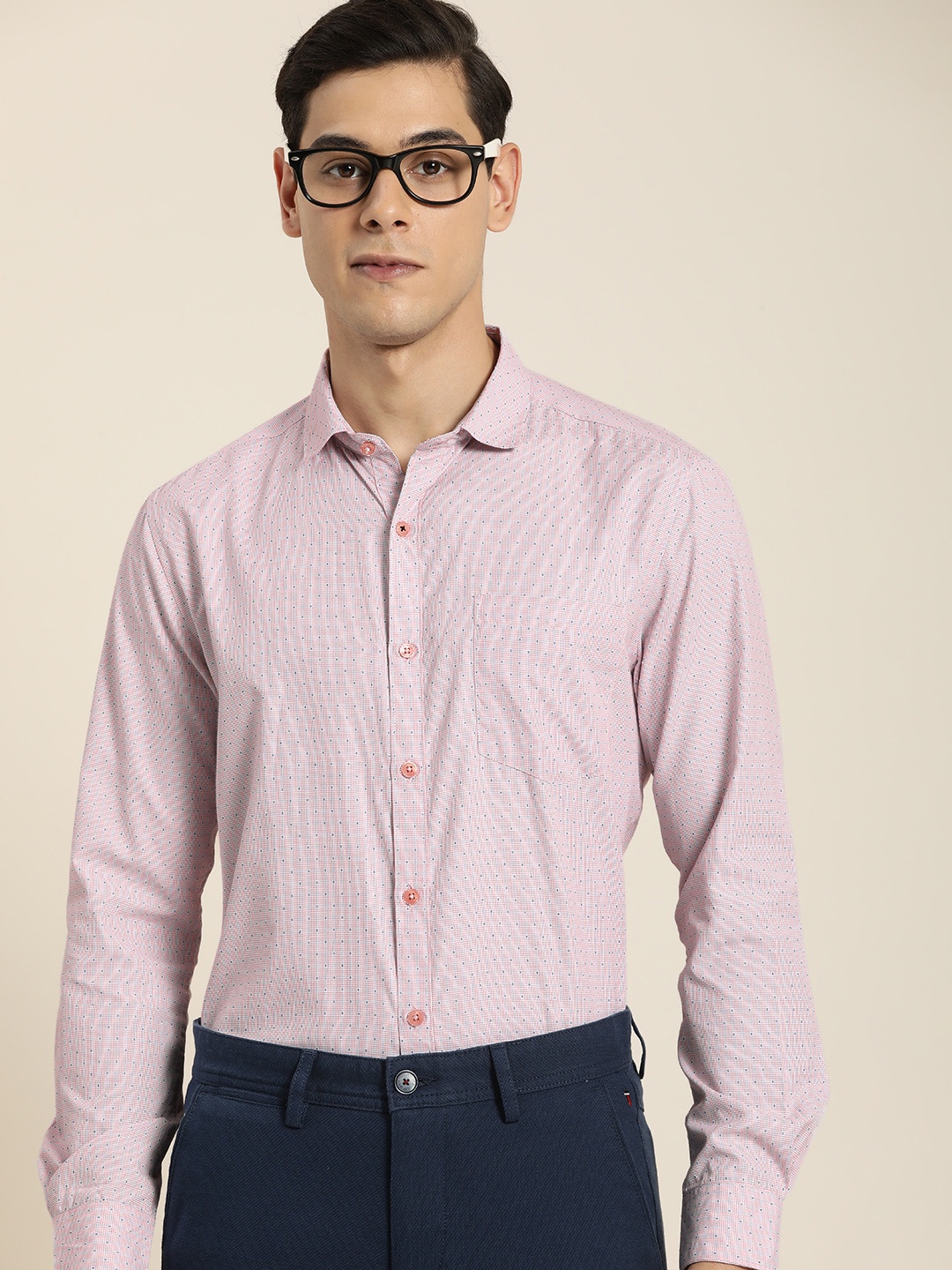 

INVICTUS Men Pink Printed Slim Fit Casual Shirt