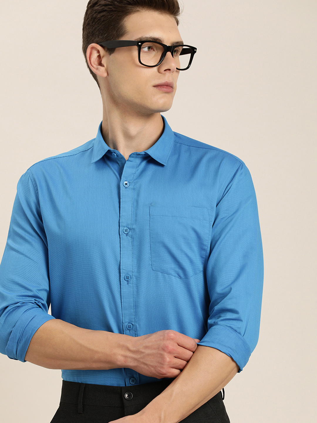 

INVICTUS Men Blue Solid Slim Fit Casual Shirt